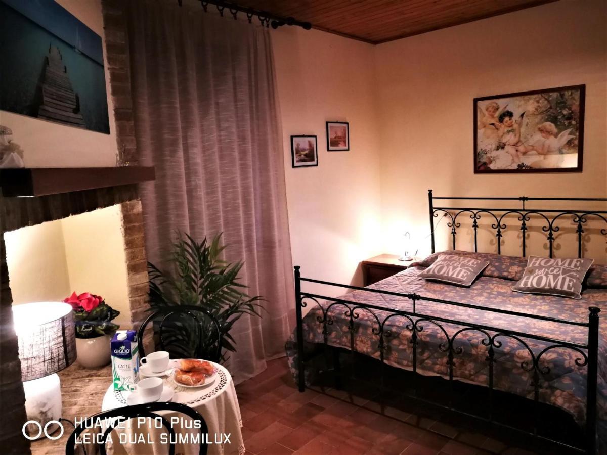 Villa Con Piscina Assisi Kültér fotó