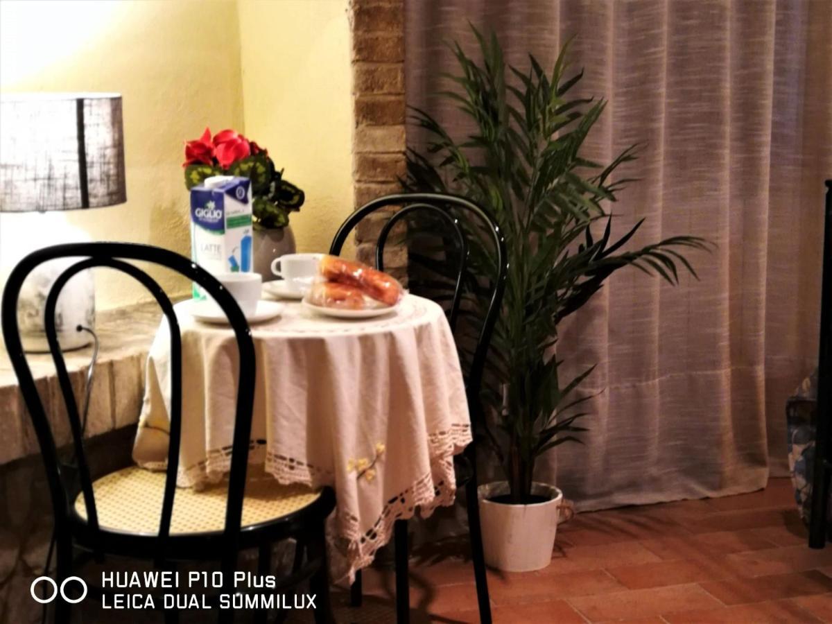 Villa Con Piscina Assisi Kültér fotó